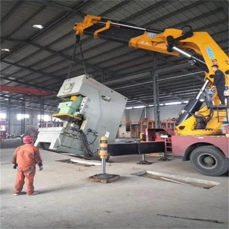 深泽县80吨折臂吊车出租附近电话